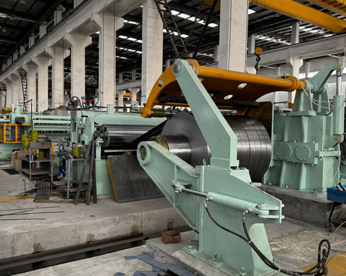 Slitting-lines-for-medium-gauge